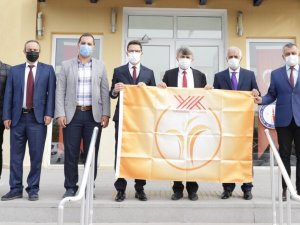 Gediz Myo Turuncu Bayrak Ve Sertifikasını Teslim Aldı