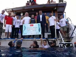 Şahika Ercümen, 100 Metrelik Dalışla Dünya Rekorunun Sahibi Oldu