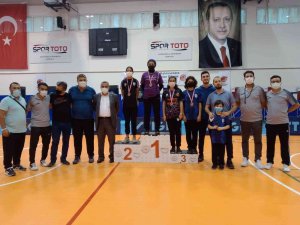 Denizlili Dartçılar 14 Madalya Kazandı