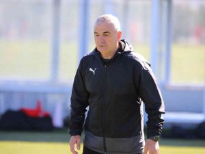 Rıza Çalımbay: “Altay Maçında Tek Hedefimiz Kazanmak”