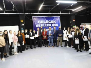 Sertifikalarını Başkan Çerçi’den Aldılar