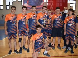 Cumhuriyet Kupası Erkekler Voleybol Turnuvası Sona Erdi