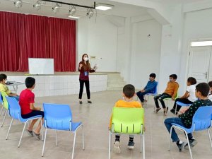 Akdeniz’de ’Çocuk Ve Ergenlik Programı’ Uygulanmaya Başlandı