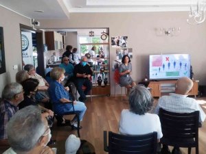 100 Yaş Evinde Sağlıklı Yaş Alma Eğitimleri Başladı