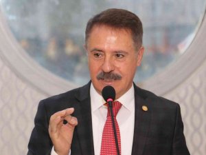 Deveci’den İşçilere: "Hak Mücadelesinde Kardeşçe, Yüreklice Yan Yana Olun"