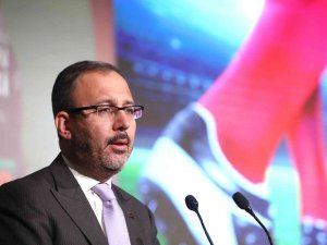 Bakan Kasapoğlu: "Hedefimiz, Türk Futbolunu Bütün Parametrelerde Zirveye Taşımaktır"