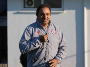 Fuat Çapa: “Hedefimiz Devre Arasına En Az İlk 6’da Girmek”
