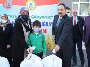 Çiftçilere Karakılçık Tohum Desteği