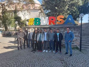 Gençlik Bursa’da Yollarda