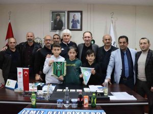 İ̇zmit Belediyespor 7 Genç Yeteneği Kocaelispor’a Kazandırdı