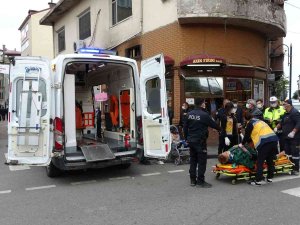 Yaya Geçidinde Otomobilin Çarptığı Kadın Yaralandı