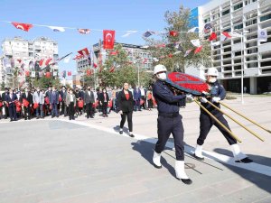 Büyükşehir’de Cumhuriyet Bayramı Töreni