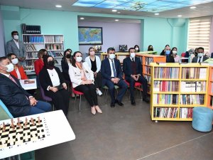 Osmaniye’de "Kitapların Kardeşliği" Projesi Başlıyor