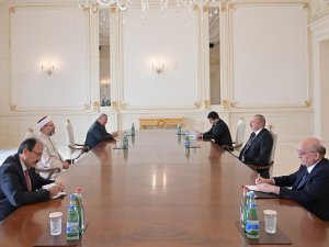 Diyanet İ̇şleri Başkanı Erbaş, Azerbaycan Cumhurbaşkanı Aliyev Tarafından Kabul Edildi