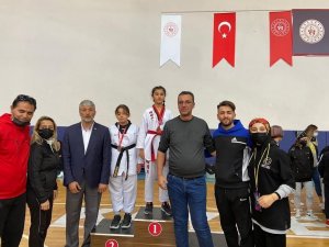 29 Ekim Cumhuriyet Kupası Taekwondo Müsabakaları Tamamlandı