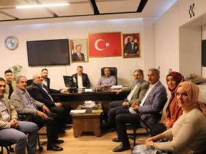 Ak Parti Teşkilatlarında ’Eğitim Akademisi’ Seferberliği