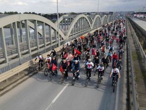 Bafra’da 3. Cumhuriyet Bisiklet Turu