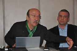 Kazmaz'dan Mahmutoğlu'na: Bu Sefer Hangi Partiye Geçeceksin