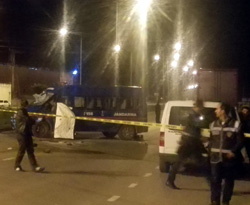 Jandarma Devriye Aracı ile Otomobil Çarpıştı 1 Şehit, 5 Yaralı