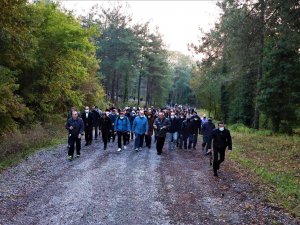 Rektör Ve Öğrencilerden Şafak Vaktinde Doğa Yürüyüşü