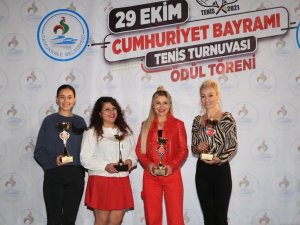 Pamukkale Belediyesi Tenis Turnuvası’nda Kupalar Sahibini Buluyor