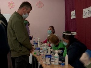 Gürcistan’da Halk, Yerel Seçimlerin İkinci Turu İçin Sandık Başında
