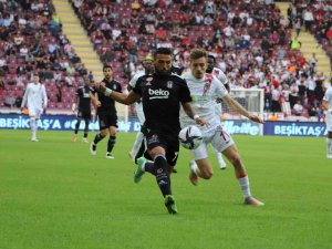 Spor Toto Süper Lig: A. Hatayspor: 1 - Beşiktaş: 0 (İ̇lk Yarı)