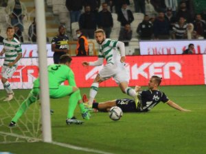 Spor Toto Süper Lig: Konyaspor: 2 - Fenerbahçe: 0 (İ̇lk Yarı)