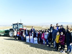 Öğrencilerin Tohumları Mamak’ta Toprakla Buluştu