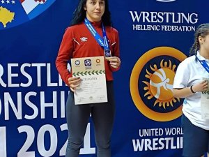 Kepsutlu Güreşçi Duygu Gen Balkan Şampiyonu Oldu