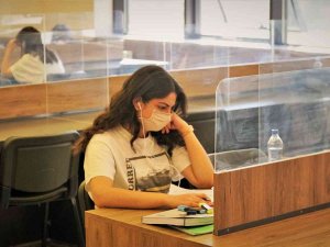 Öğrencilerden Gençlik Kütüphanelerine Yoğun İlgi