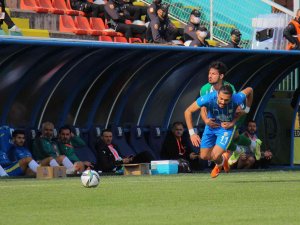 Tff 3. Lig: Belediye Derincespor: 6 - Ceyhan Spor: 0