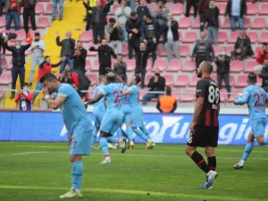 Spor Toto Süper Lig: Kayserispor: 2 - Fatih Karagümrük: 1 (Maç Sonucu)