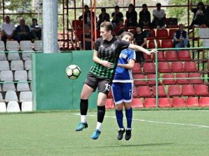 Kocaeli Kadın Fk’nın Stoperi Trabzonspor’a Transfer Oldu