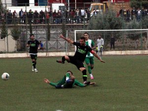 Kilis Belediyespor:2 Nizipspor:0