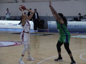 Kadınlar Basketbol Süper Ligi: Elazığ İ̇l Özel İ̇dare: 83 - Uy İ̇zmit Belediyespor: 90