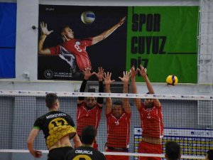 Efeler Ligi: Cizre Belediyespor: 3 - Solhanspor 1
