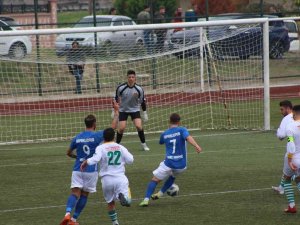 Bal Ligi Ekiplerinden Kapaklıspor Lige Üç Puanla Başladı