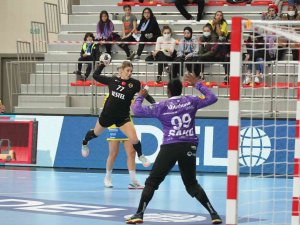 Ehf Kadınlar Şampiyonlar Ligi: Kastamonu Belediyespor: 20 - Metz Handball: 30
