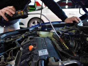 Bayburt’ta Araç Sahiplerinin Soğukla Mücadelesi Başladı