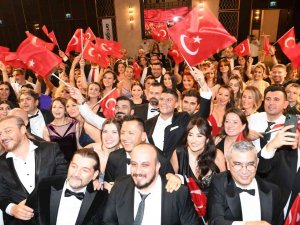 Antgi̇ad, 29 Ekim’i Cumhuriyet Balosu İle Kutladı