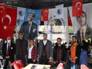 Kartal Belediyesi Cumhuriyet Kupası Satranç Turnuvası’nda Hamleler Yarıştı