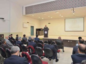 Elazığ İ̇l Milli Eğitim Müdürü Gürtürk: "Kentte Karantinaya Alınan Sınıf Sayısı Sıfırlanmak Üzere"