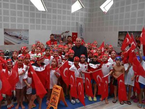 Bayram Coşkusu Cumhuriyet Kupası Şenlikleriyle Taçlandı
