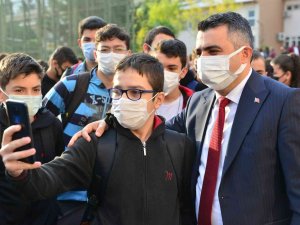 Başkan Yılmaz Öğrencilerle Buluşuyor