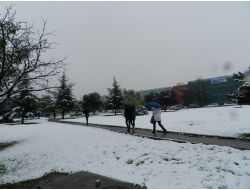 Kosova’ya Mevsimin İlk Karı Düştü
