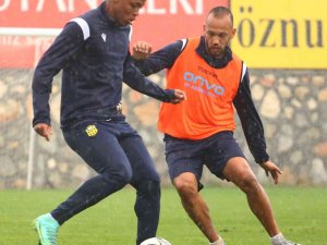 Yeni Malatyaspor’da, Başakşehir Mesaisi Sürüyor