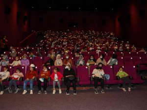 Diyarbakır’da 8 Bin Öğrenci İlk Defa Sinema İle Tanıştı