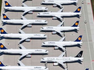 Alman Havayolu Şirketi Lufthansa, Salgının Başlamasından Bu Yana İlk Kez Kar Açıkladı