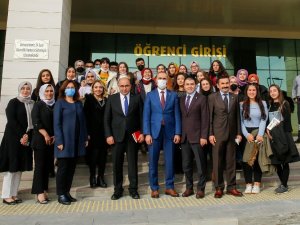 Bayburt’ta ‘Son Gelişmeler Işığında Türk Dış Politikası’ Konferansı